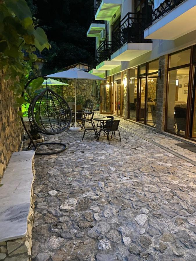 Rit Hotel Gagra Exterior photo